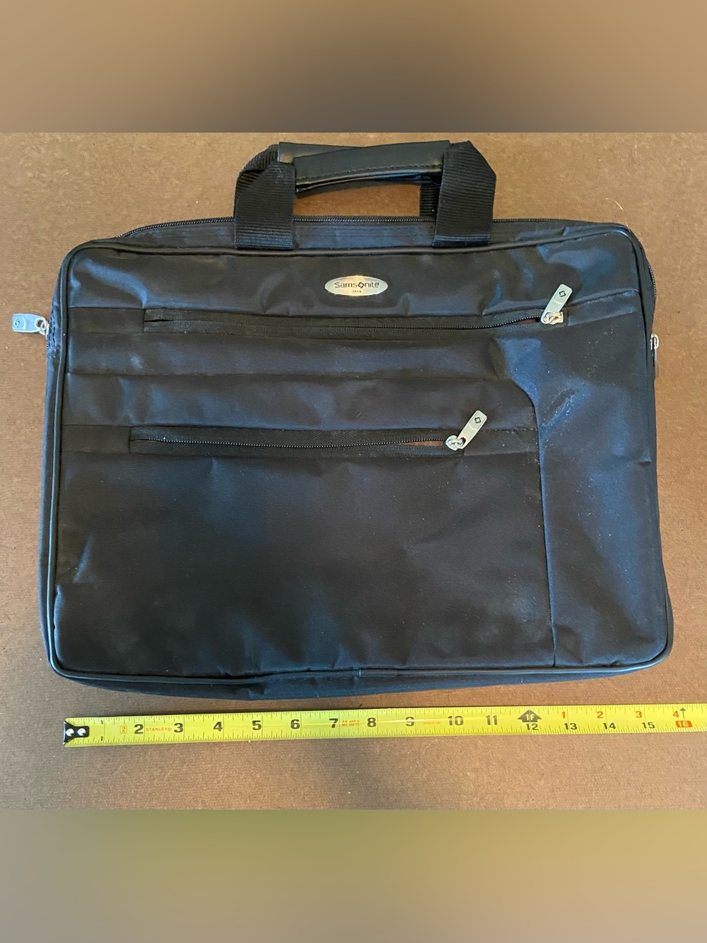 Samsonite Black Laptop Briefcase with Front Zip Pockets